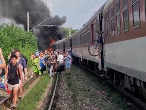 Kereta Tabrak Bus di Slovakia, 5 Orang Tewas