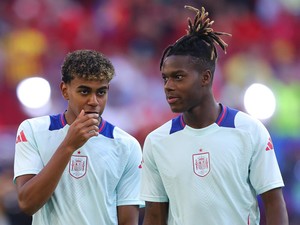 Lamine Yamal Jadi Agen, Bujuk Nico Williams Gabung Barcelona