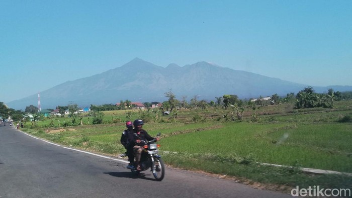 Pendaki di Gunung Arjuno-Welirang