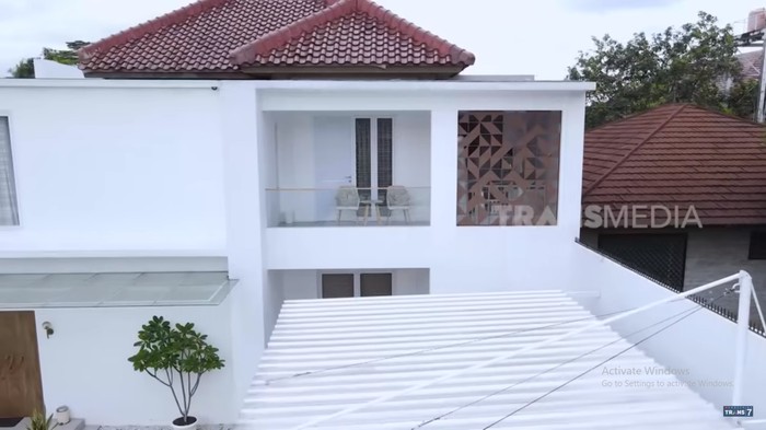 Rumah Venna Melinda.
