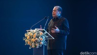 Ini kolaborasi bank pemerintah terbesar di Indonesia dengan kelompok swasta. Ini momentum yang luar biasa atara institusi pemerintah dan swasta. Barangkali ini kolaborasi dua kelompok pertama kalo di Indonesia, kata Chairul Tanjung di Plaza Mandiri, Jakarta, Jumat (28/6/2024).