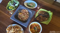 Sambal seruit dinikmati dengan tradisi nyeruit khas Lampung. Cara menikmatinya yaitu dengan nasi dan lauk-pauk pelengkap. Foto: detikcom/Diah Afrilian