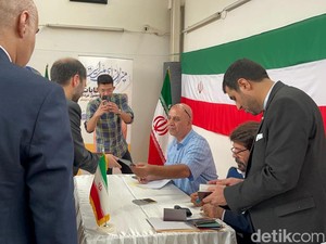 WN Iran di Indonesia Gunakan Hak Suara Pilpres, Begini Suasananya