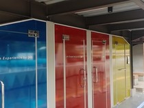 Toilet Transparan Keren ala Jepang di Jakarta, Ada Water Heaternya!