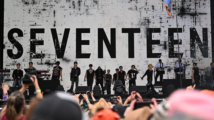 Seventeen perform on the Pyramid Stage during the Glastonbury Festival at Worthy Farm, in Pilton near Glastonbury, Somerset, Britain, June 28, 2024.  REUTERS/Dylan Martinez