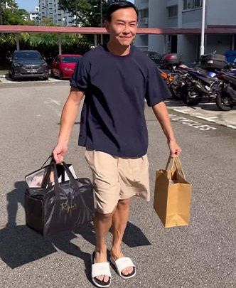 Sweet! Aktor Ini Masak dan Antarkan Nasi Lemak untuk Penggemar
