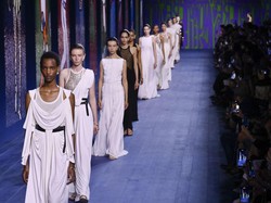 Penjualan Produk Luxury Fashion Terus Menurun, Alarm Bagi Industri Fashion?