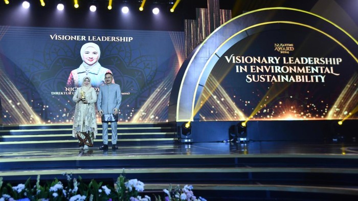 Dirut Pertamina Raih Penghargaan Pemimpin Visioner RA Kartini Awards 2024