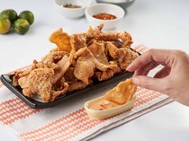 Kasih Kulit Ayam Goreng Jadi Bentuk Rasa Sayang Orang ke Pasangan