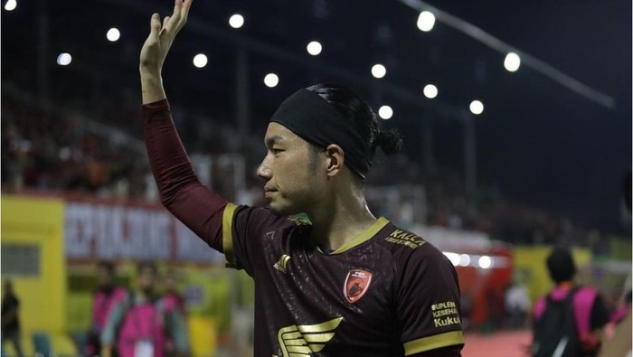 PSM Makassar resmi berpisah dengan Kenzo Nambu. Perpisahan tersebut diumumkan secara resmi lewat akun Instagram PSM Makassar.