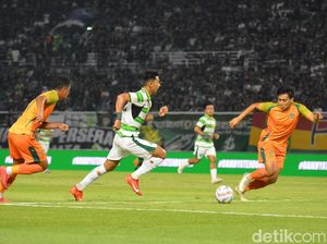 Anniversary Game: Persebaya Vs Persibo Tanpa Gol di Babak Pertama