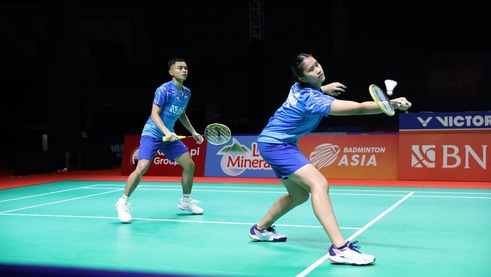Laga Indonesia vs Vietnam di Kejuaraan Asia Junior Bulutangkis 2024 di GOR Among Rogo, Jogja, Sabtu (29/6/2024).