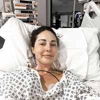 Setelah mengalami persalinan yang traumatis yang hampir merenggut nyawanya, Louise didiagnosis menderita PTSD (Post-Traumatic Stress Disorder). Namun, itu bukanlah satu-satunya masalah kesehatan yang harus dihadapinya.  Foto: Dok. Instagram