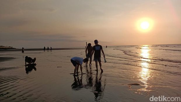 Pantai Greenthing Probolinggo