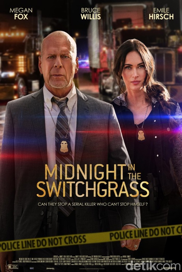 Poster Film Midnight in The Switchgrass