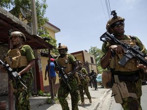 Potret Patroli Keamanan di Haiti Perangi Geng Bersenjata