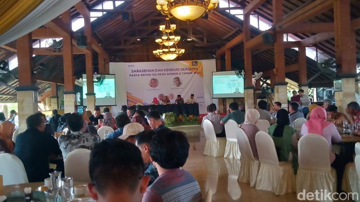 Sarasehan dan kenduri pascarevisi UU Desa di Klaten, Sabtu (29/6/2024).