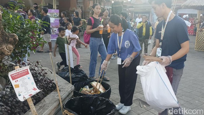 Puluhan Anak Muda Jadi Relawan Pengelolaan Sampah Di Pkb 2024