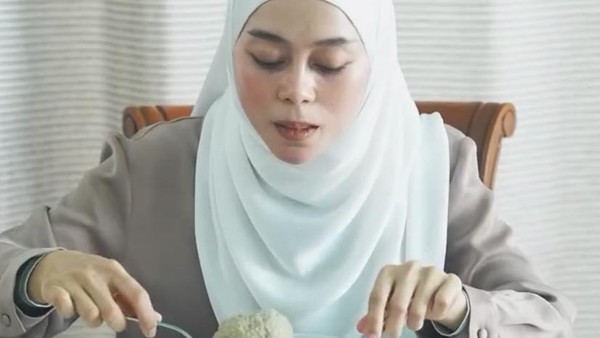 Serunya Lesti Kejora Saat Makan Bakso hingga Potong Nasi Tumpeng