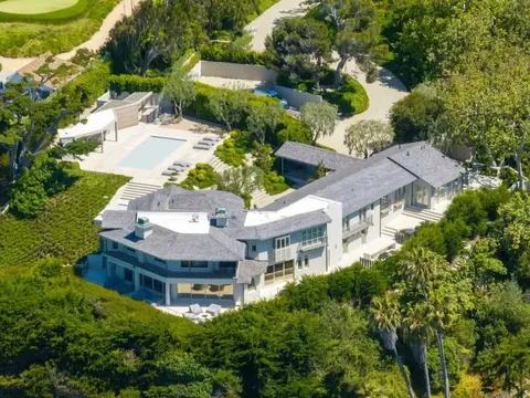 Tampilan mansion Kim Kardashian setelah direnovasi
