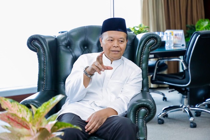 Wakil Ketua MPR RI Hidayat Nur Wahid (HNW)