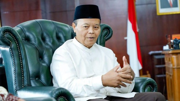 Wakil Ketua MPR RI Hidayat Nur Wahid (HNW)