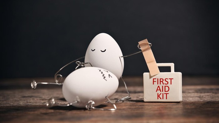 Penjelasan Medis Benturan di Testis Bikin Ngilu Sampai ke Ubun-ubun