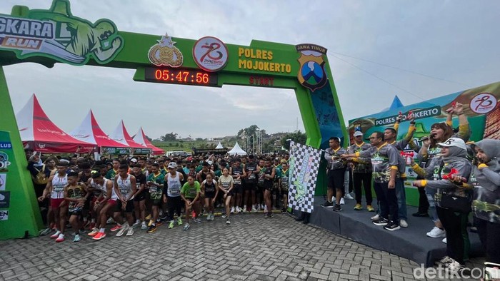 Bhayangkara Fun 7.8K Run di Trawas, Mojokerto