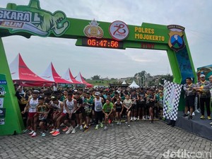 Cantiknya Alam Trawas Temani Peserta Bhayangkara Fun 7.8K Run di Mojokerto