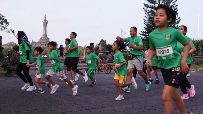 Ciptakan Gaya Hidup Sehat dengan Berlari Milo berkomitmen untuk turut mewujudkan generasi masa depan Indonesia yang sehat, aktif, dan berkarakter. Salah satunya lewat lomba lari.