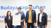 Asuransi BRI Life terus berupaya untuk mempertegas komitmennya, terhadap proses bisnis yang berkelanjutan dan terpercaya bagi stakeholder dan masyarakat, dengan menetapkan kebijakan dan tatakelola perusahan yang terstandarisasi, sehingga BRI Life dapat menjalankan bisnis dan fokus untuk memenuhi kepatuhan dan regulasi yang berlaku.