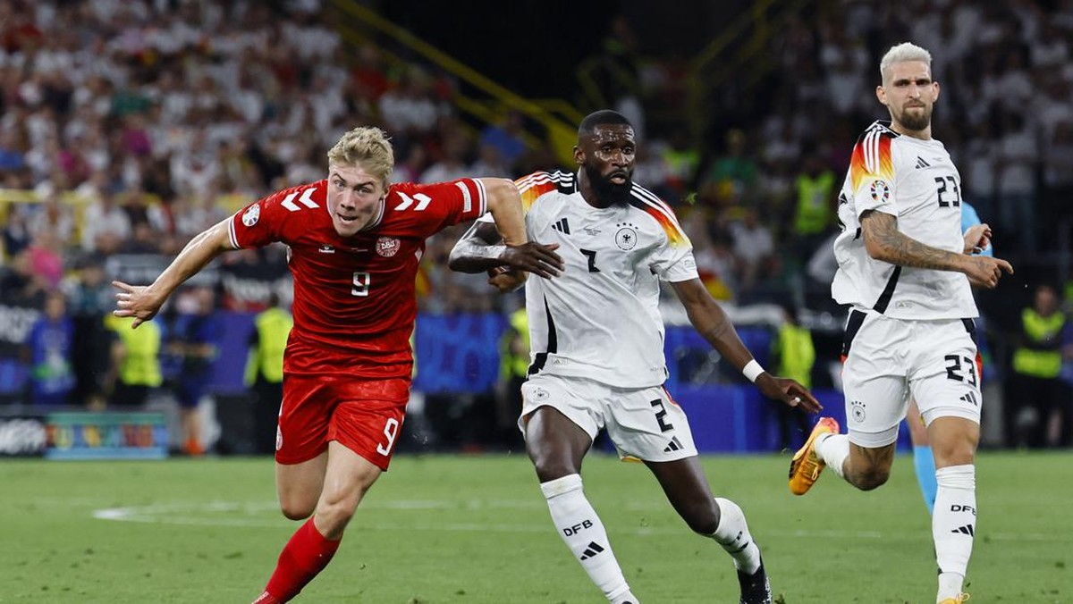 Babak I Jerman vs Denmark tuntas tanpa gol (REUTERS/Wolfgang Rattay)