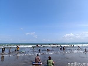 Wisata Pantai-Cagar Alam Pangandaran Jadi Primadona Libur Sekolah