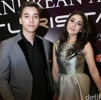 Kemudian ada Stefan William dan Celine Evangelista yang juga menggelar pesta pernikahan mewah tapi berakhir cerai. Keduanya menikah pada 10 November 2016 dan bercerai 18 Oktober 2021. Foto: Dok. Detikhot