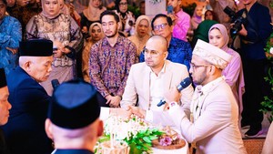 Raffi Ahmad memang sudah mengenal sosok Haikal sebelum bekerja dengannya. Haikal yang dulu bekerja di salah satu stasiun televisi kini ikut bersama Raffi Ahmad. Foto: dok. Instagram Raffi Nagita