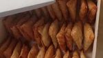 Renyah Enak! 20 Roti Goreng Rp 3.000-an Ada di Sini