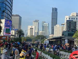 Warga Padati CFD Sudirman-Thamrin Pagi Ini, Begini Suasananya