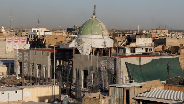 A general view of the Grand Al-Nuri Mosque after it was evacuated due to the discovery of explosive devices inside it dating back to the time of the Islamic State militants in Mosul, Iraq, June 29, 2024. REUTERS/Khalid Al-Mousily
