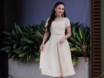Usaha Ayu Ting Ting Kuatkan Keluarga Setelah Ditinggalkan Keponakan
