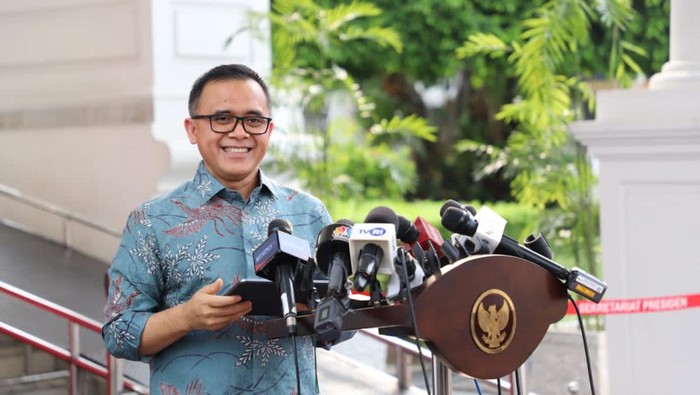 Azwar Anas