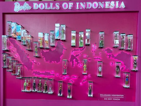 Barbie di Supermal Karawaci