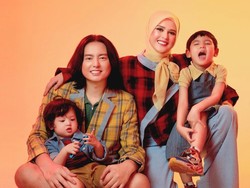 Pemotretan Terbaru Keluarga Good Looking Roger-Cut Meyriska, Bak Boneka Hidup