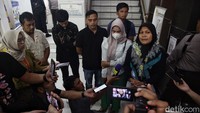 Sebelumnya Polisi mengungkap hasil pemeriksaan luar atau visum et repertum terhadap jenazah Afif Maulana (13), yang ditemukan mengambang di aliran sungai bawah jembatan Kuranji, Kota Padang. Penyebab kematian Afif akibat 2 tulang punggung korban menusuk paru-paru.  