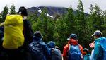 Imbas Lonjakan Turis, Mendaki Gunung Fuji Kini Dipatok Tarif