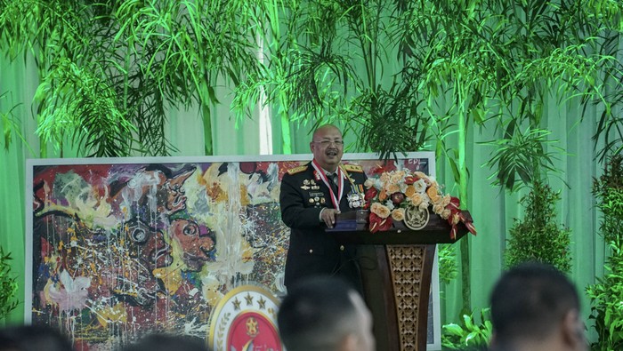 Kasespim Polri Irjen Chryshnanda Terima 2 Rekor MURI