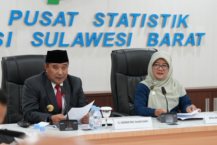 Kepala BPS Sulbar Tina