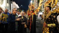 Dalam kesempatan tersebut, Zulhas pun turut mendoakan suapaya capaian Bobby di Medan bisa dibawa ke tingkat yang lebih luas yakni Sumatera Utara. 