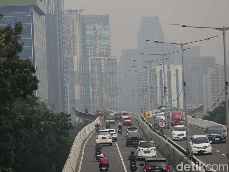 Duh! Pagi Tadi Kualitas Udara Jakarta Terburuk Kedua di Dunia