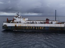 Asyik! Ternate-Jailolo Kini Bisa Ditempuh dengan Feri