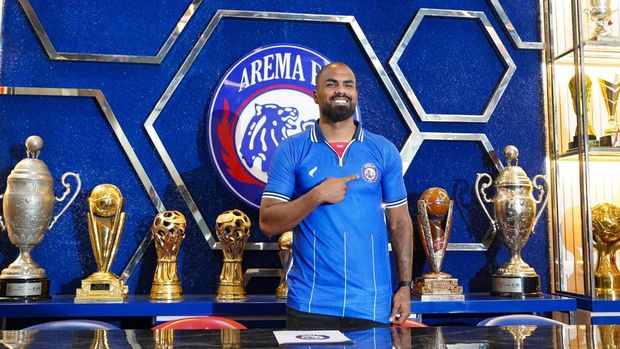 Pemain asing yang baru dikenalkan Arema FC